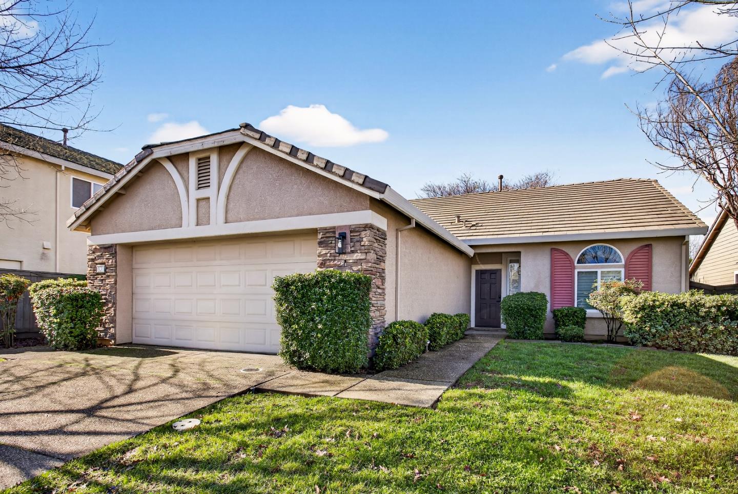 Detail Gallery Image 2 of 57 For 1825 Vermont St, Gridley,  CA 95948 - 3 Beds | 2 Baths