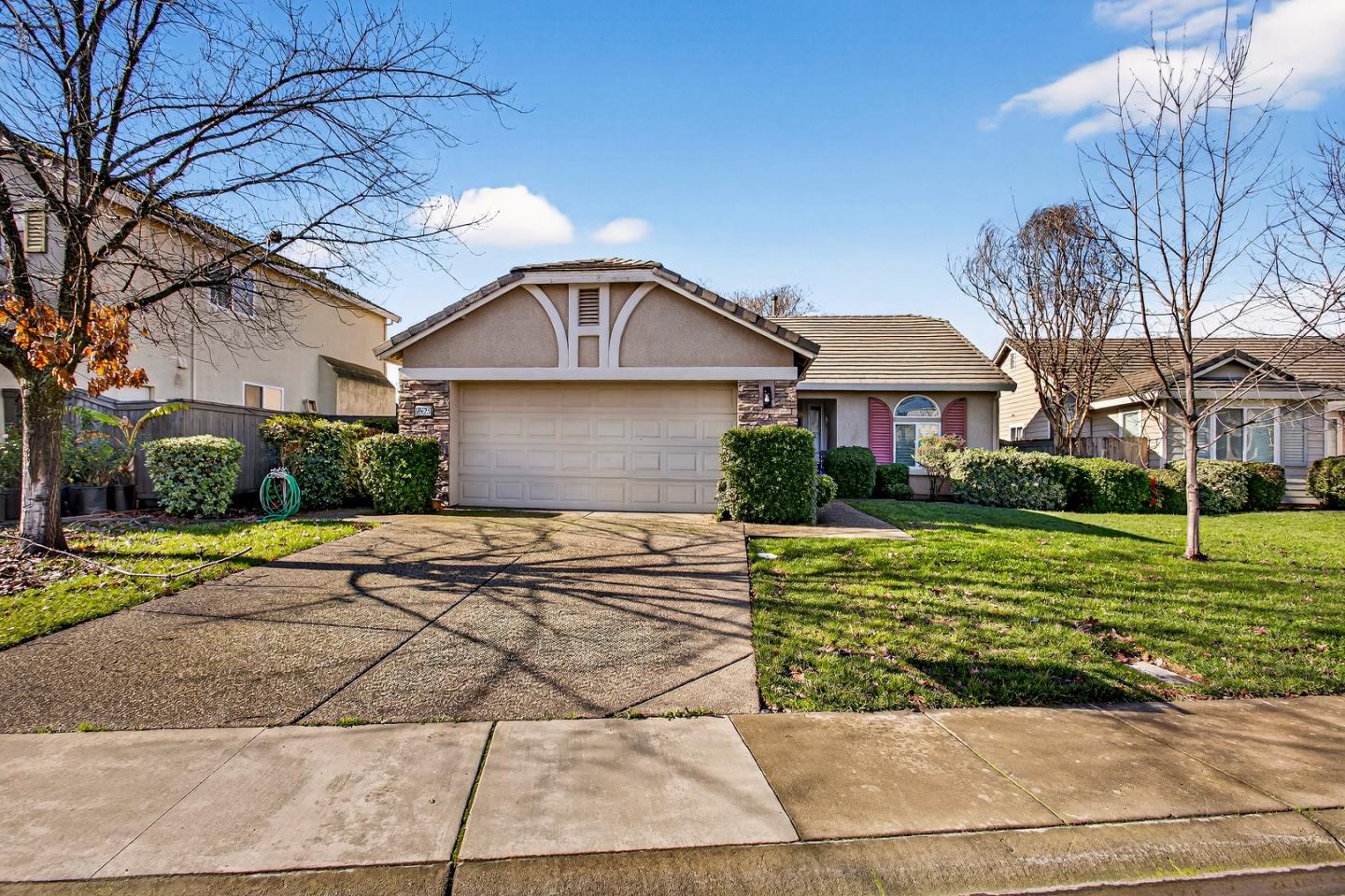 Detail Gallery Image 4 of 57 For 1825 Vermont St, Gridley,  CA 95948 - 3 Beds | 2 Baths