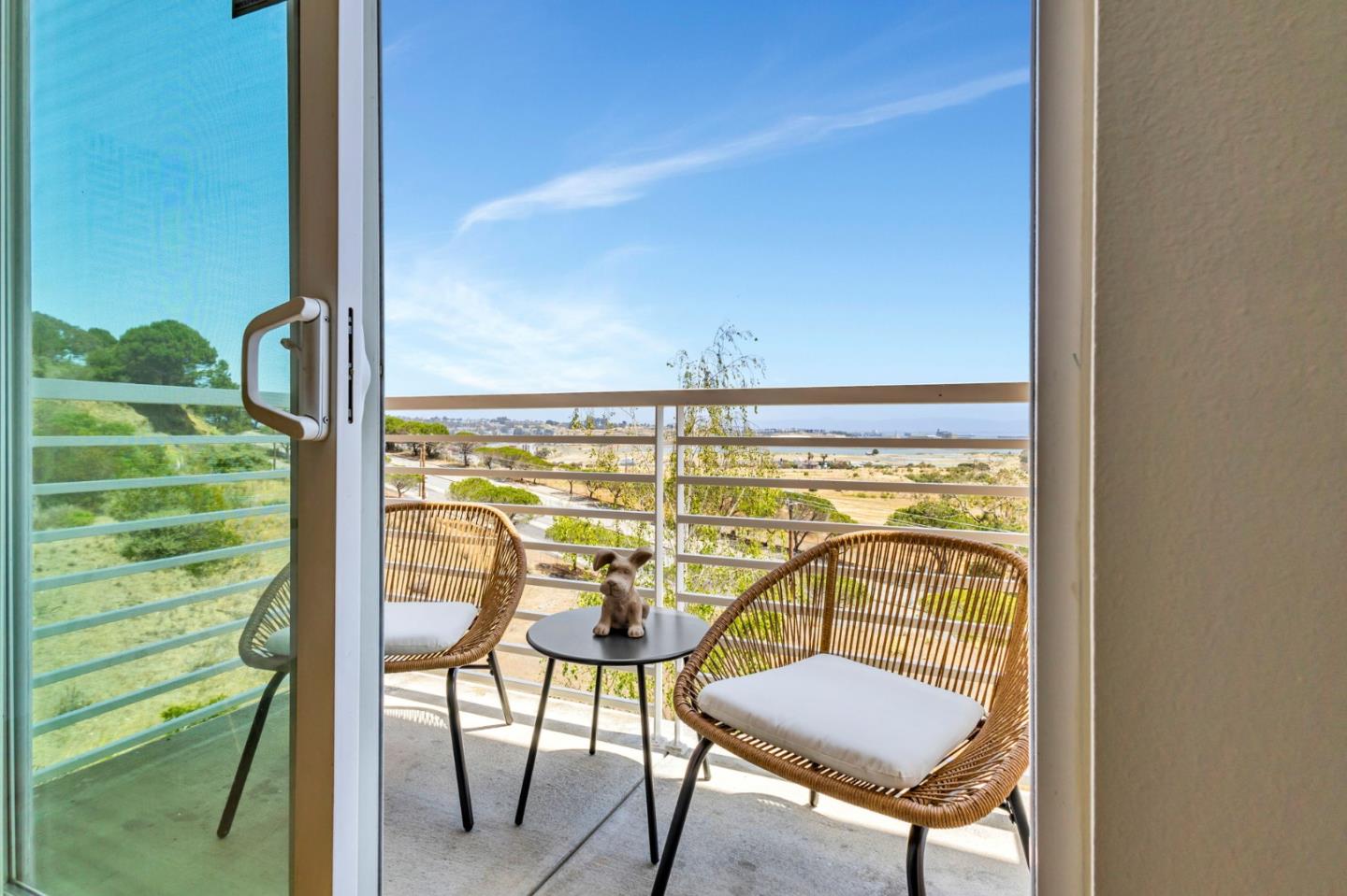 Detail Gallery Image 23 of 31 For 501 Crescent Way #5407,  San Francisco,  CA 94134 - 2 Beds | 2 Baths