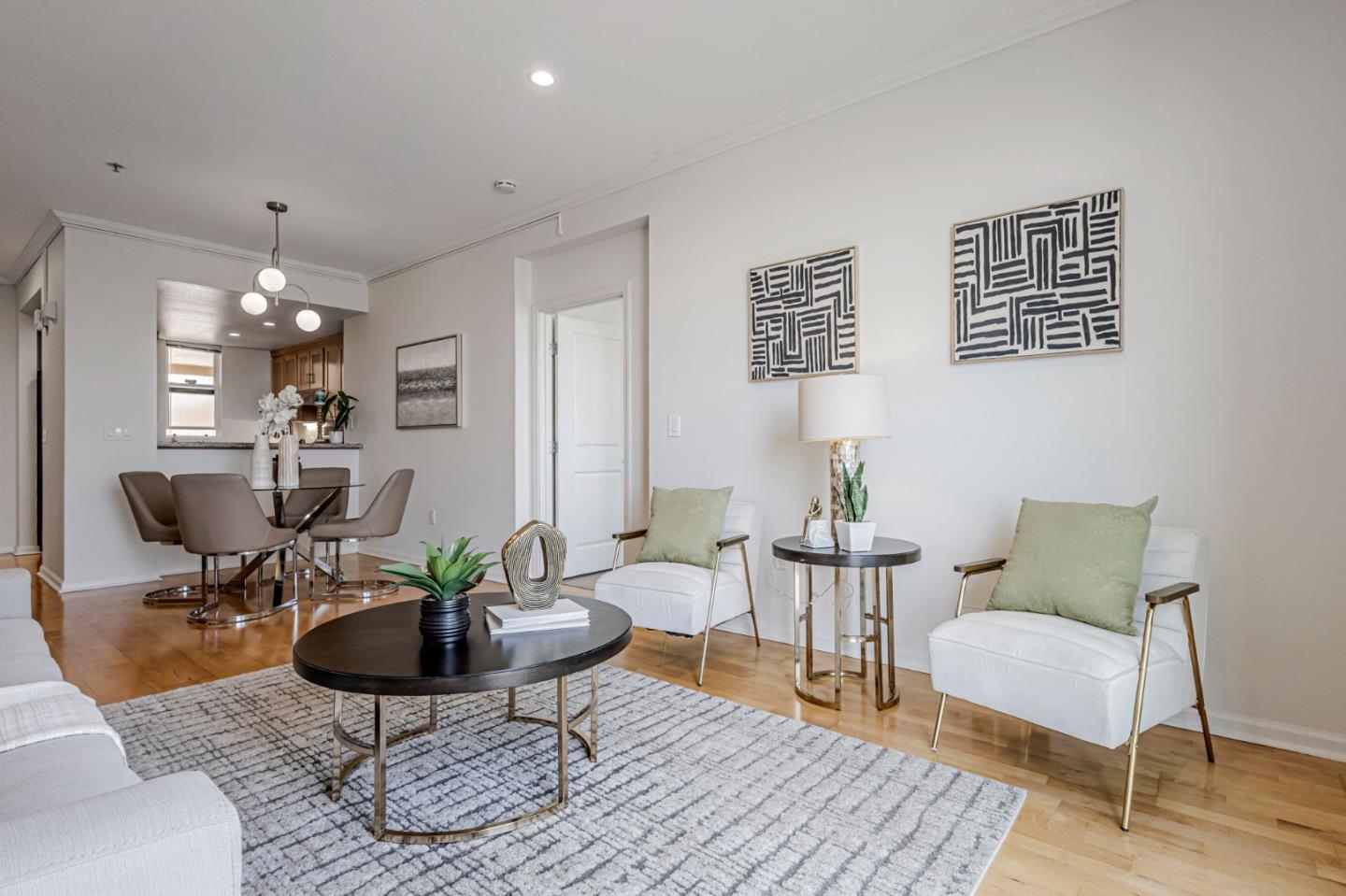 Detail Gallery Image 3 of 31 For 501 Crescent Way #5407,  San Francisco,  CA 94134 - 2 Beds | 2 Baths