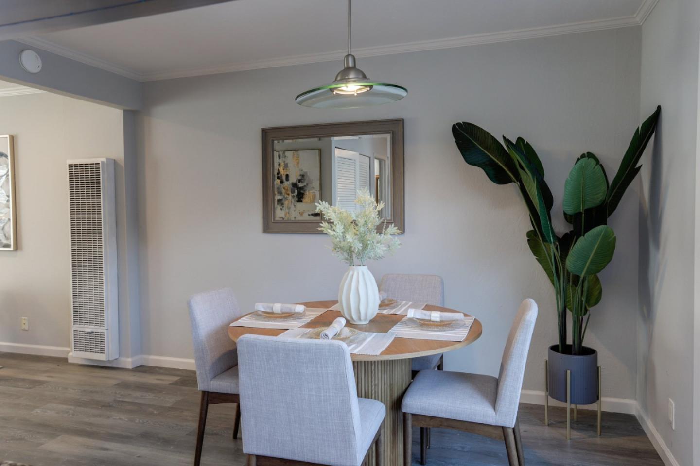 Photo #10: ML82030660 Listing: Photo #10