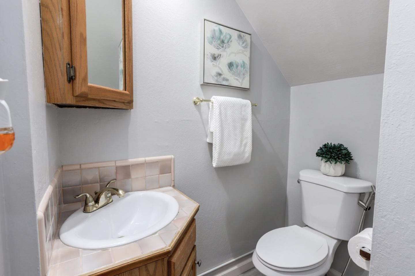 Photo #11: ML82030660 Listing: Photo #11