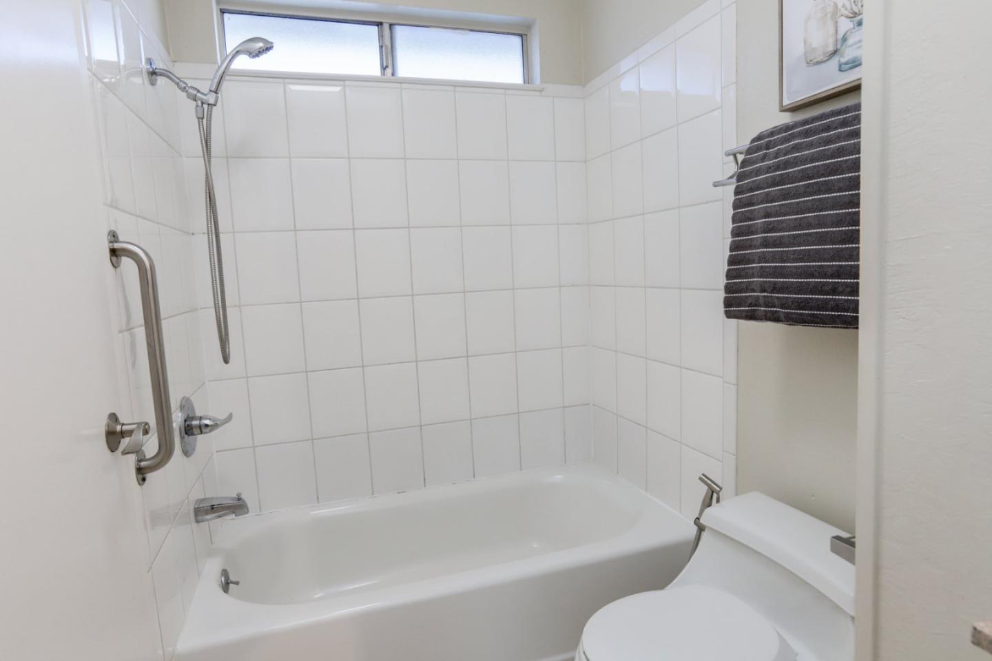 Photo #24: ML82030660 Listing: Photo #24