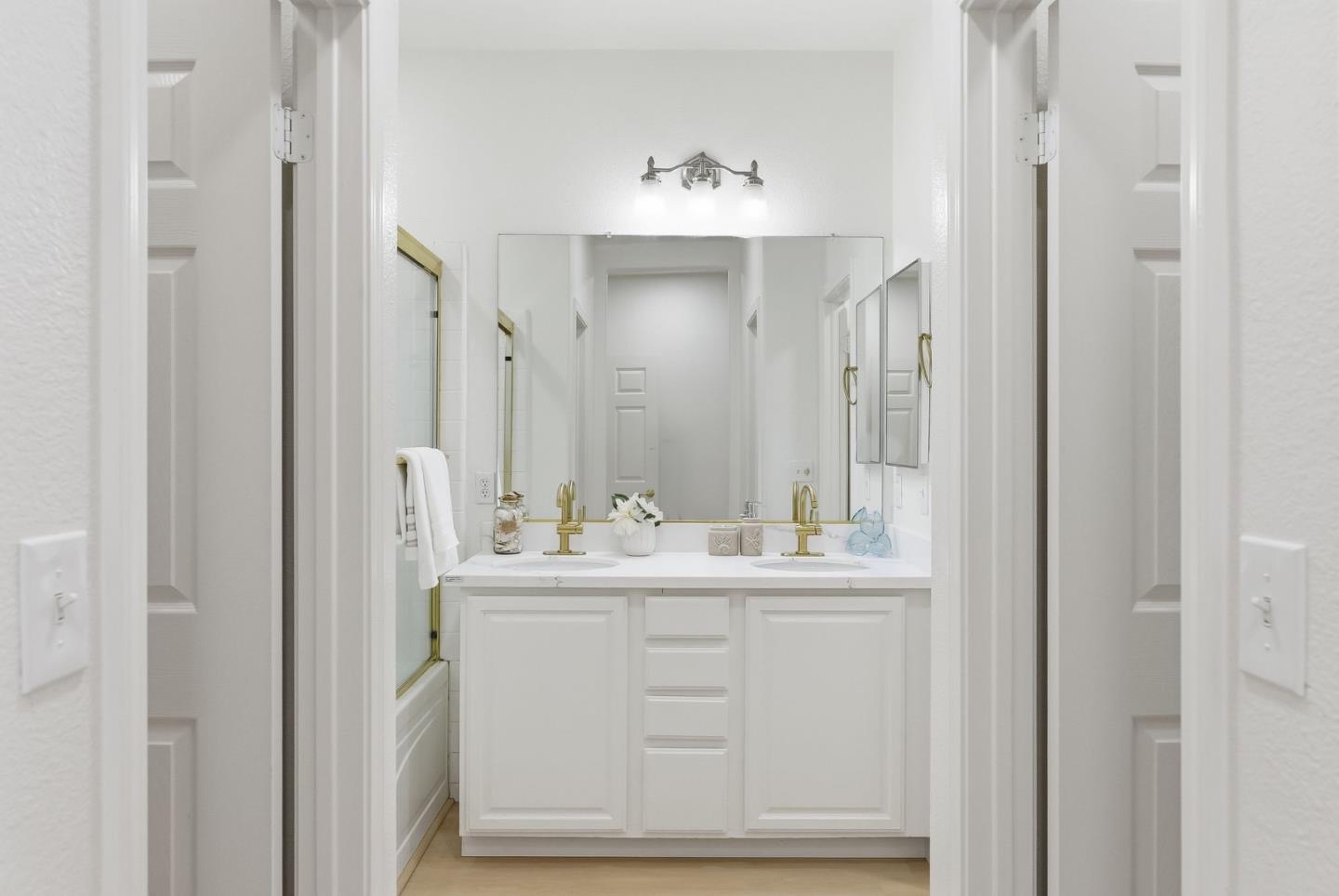 Detail Gallery Image 29 of 44 For 9190 Avezan Way, Gilroy,  CA 95020 - 4 Beds | 2 Baths