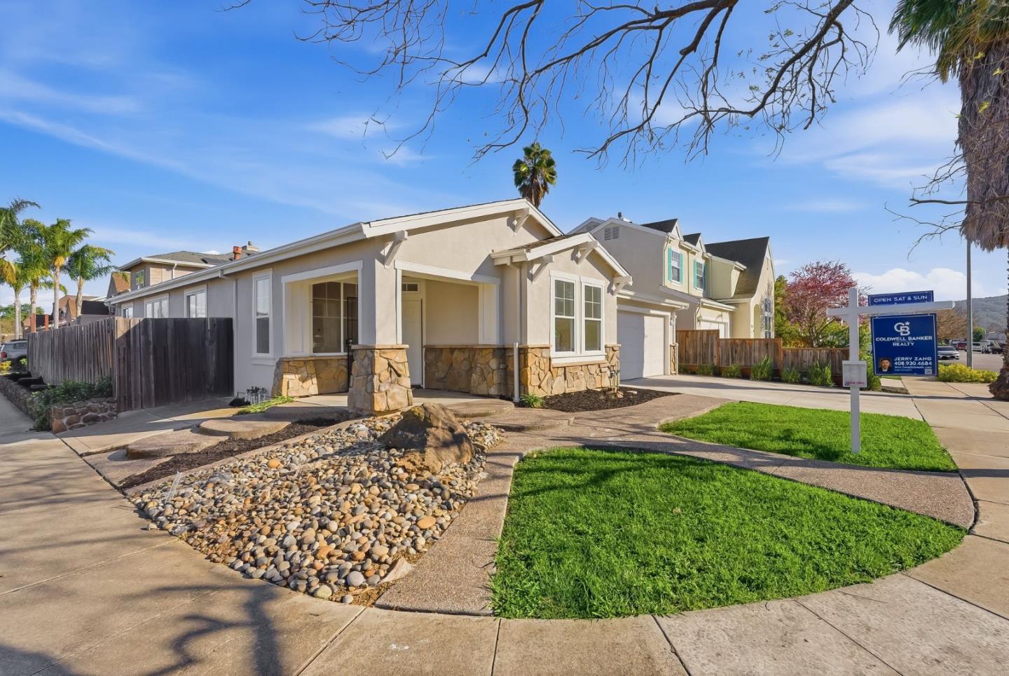 Detail Gallery Image 3 of 44 For 9190 Avezan Way, Gilroy,  CA 95020 - 4 Beds | 2 Baths