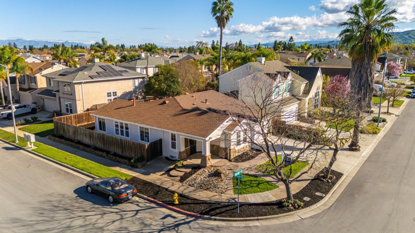 Detail Gallery Image 39 of 44 For 9190 Avezan Way, Gilroy,  CA 95020 - 4 Beds | 2 Baths