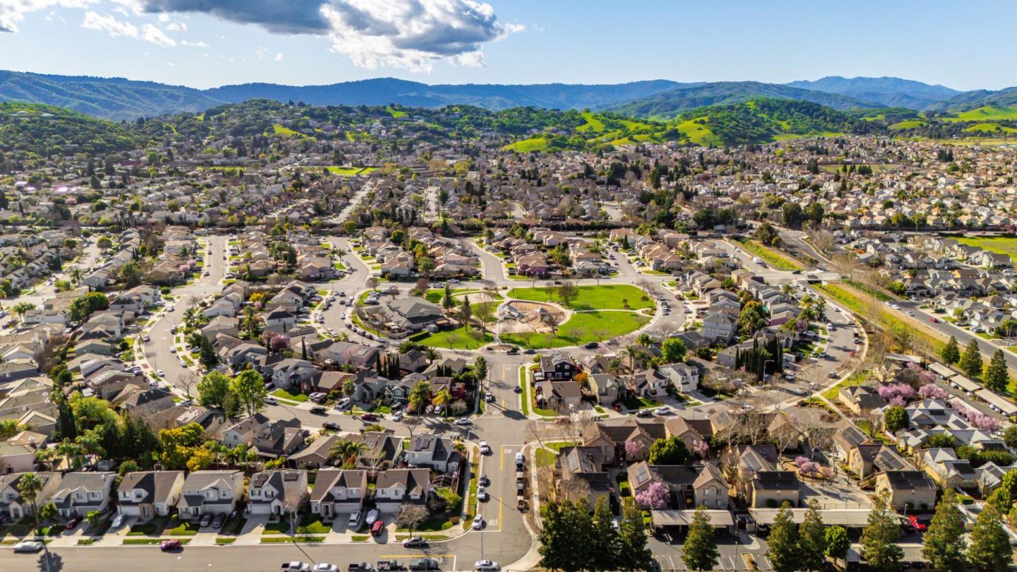 Detail Gallery Image 42 of 44 For 9190 Avezan Way, Gilroy,  CA 95020 - 4 Beds | 2 Baths