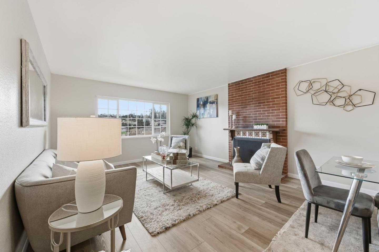 Detail Gallery Image 2 of 44 For 18405 Carmel Dr, Castro Valley,  CA 94546 - 4 Beds | 3 Baths