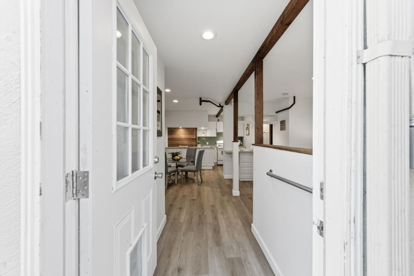 Detail Gallery Image 22 of 44 For 18405 Carmel Dr, Castro Valley,  CA 94546 - 4 Beds | 3 Baths