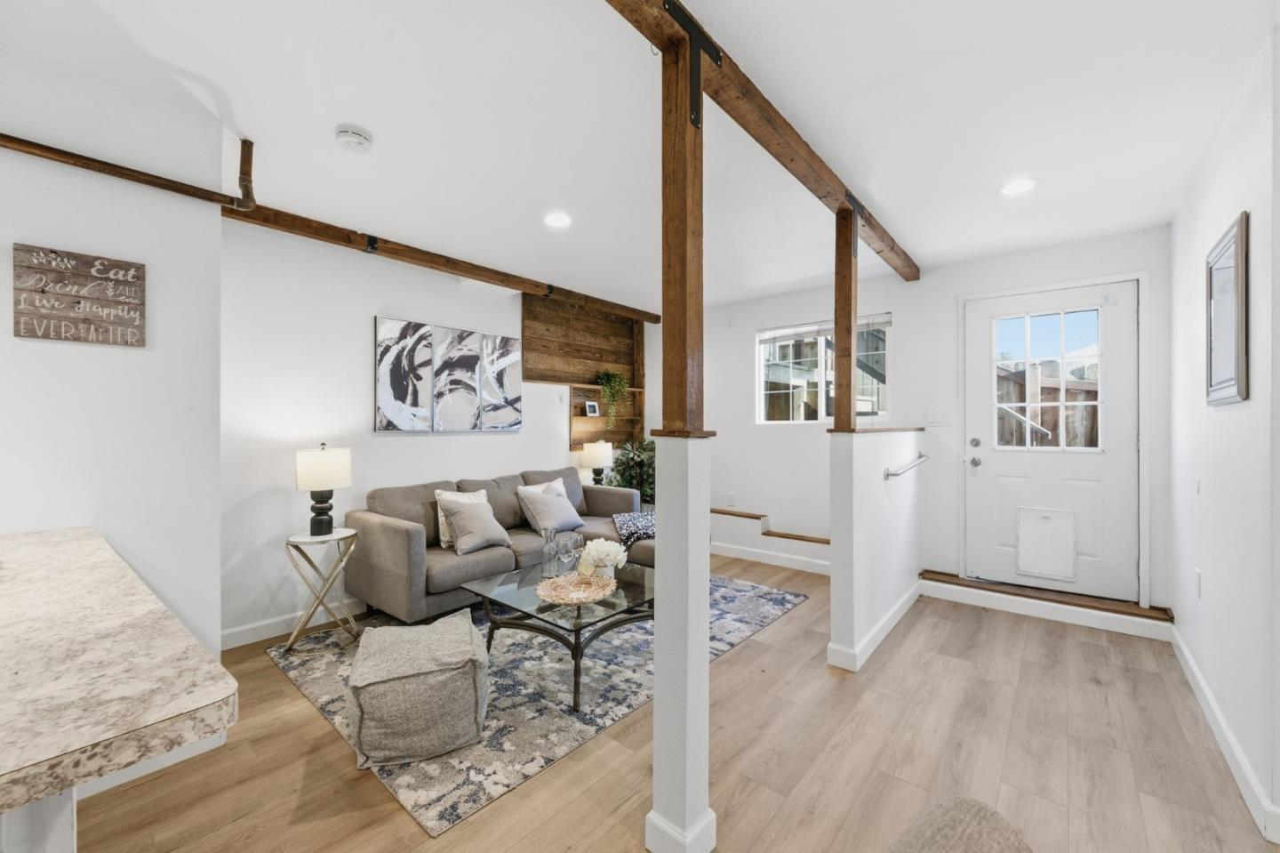 Detail Gallery Image 23 of 44 For 18405 Carmel Dr, Castro Valley,  CA 94546 - 4 Beds | 3 Baths