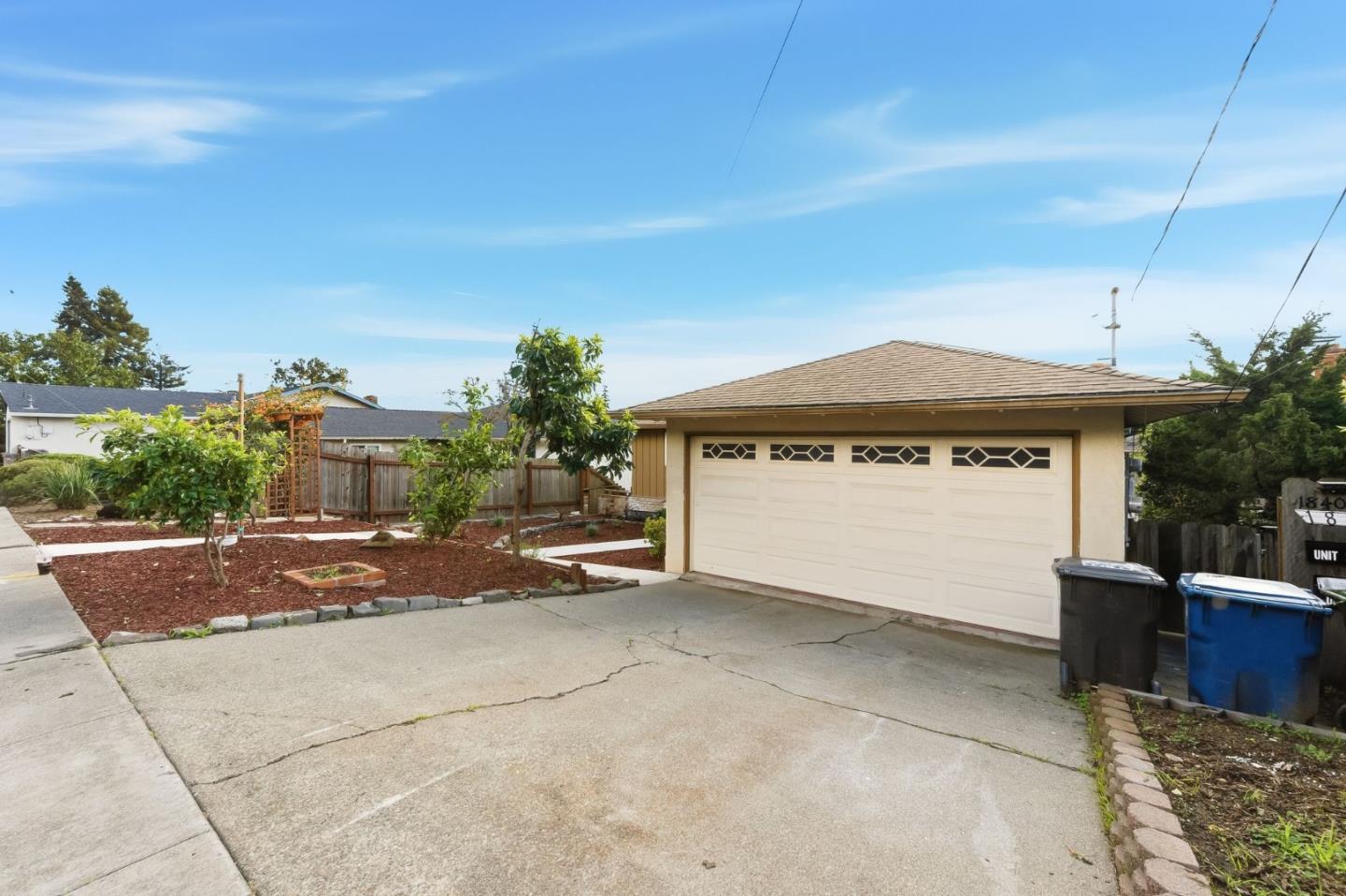 Detail Gallery Image 37 of 44 For 18405 Carmel Dr, Castro Valley,  CA 94546 - 4 Beds | 3 Baths