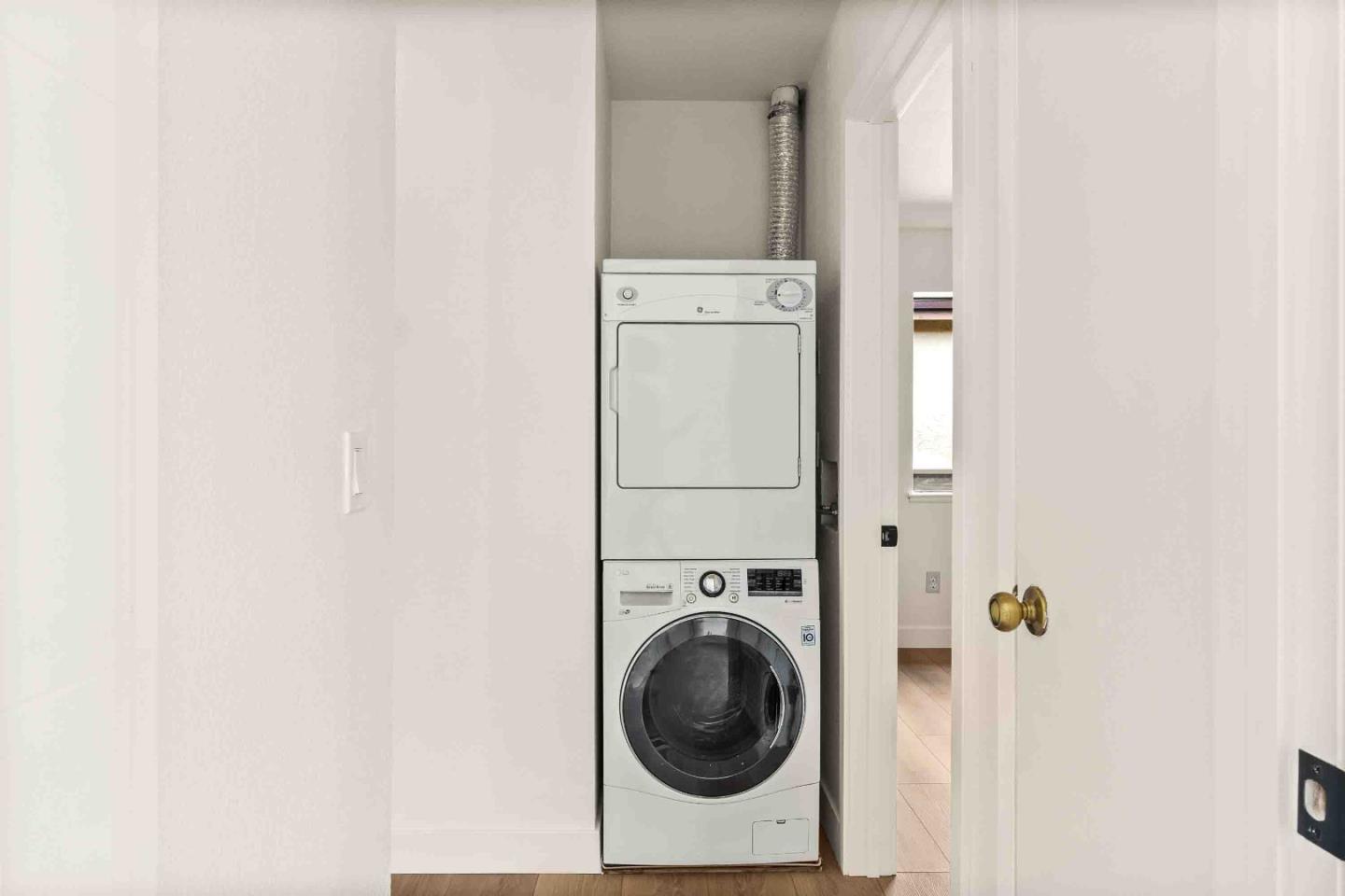 Detail Gallery Image 14 of 14 For 711 S Bayshore Blvd #22,  San Mateo,  CA 94401 - 2 Beds | 1 Baths