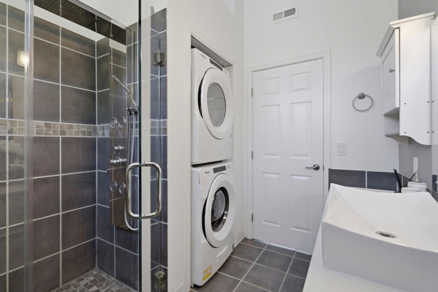 Detail Gallery Image 22 of 39 For 1806 Braddock Ct, San Jose,  CA 95125 - 1 Beds | 1 Baths