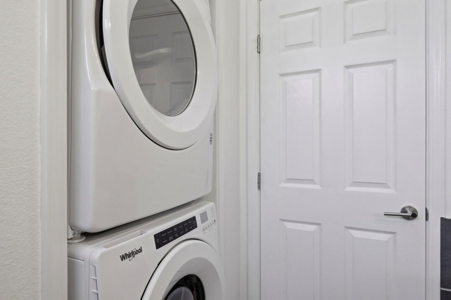 Detail Gallery Image 23 of 39 For 1806 Braddock Ct, San Jose,  CA 95125 - 1 Beds | 1 Baths