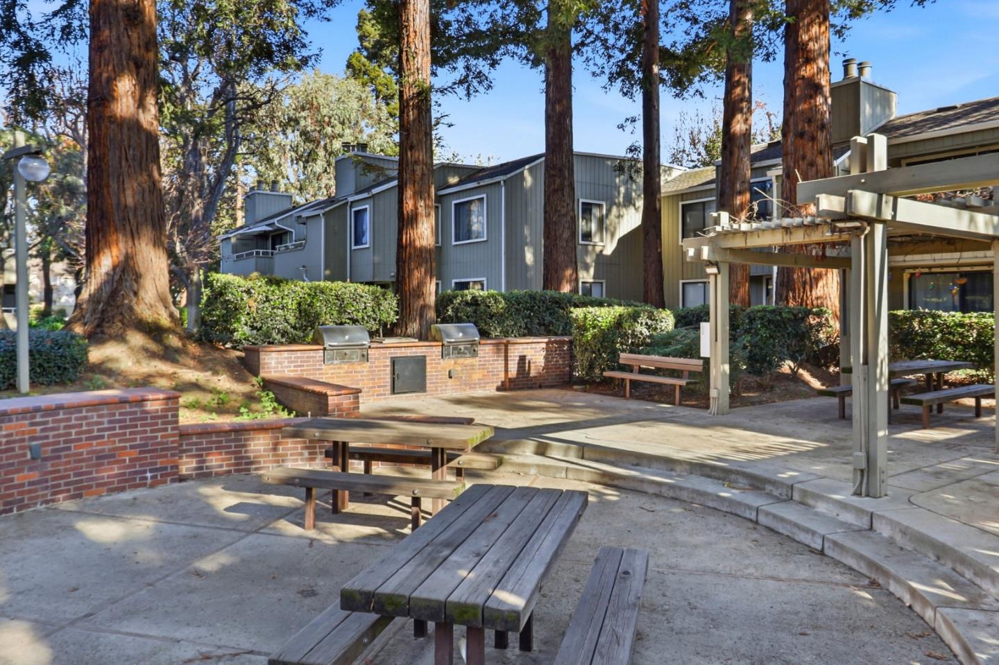 Detail Gallery Image 36 of 39 For 1806 Braddock Ct, San Jose,  CA 95125 - 1 Beds | 1 Baths