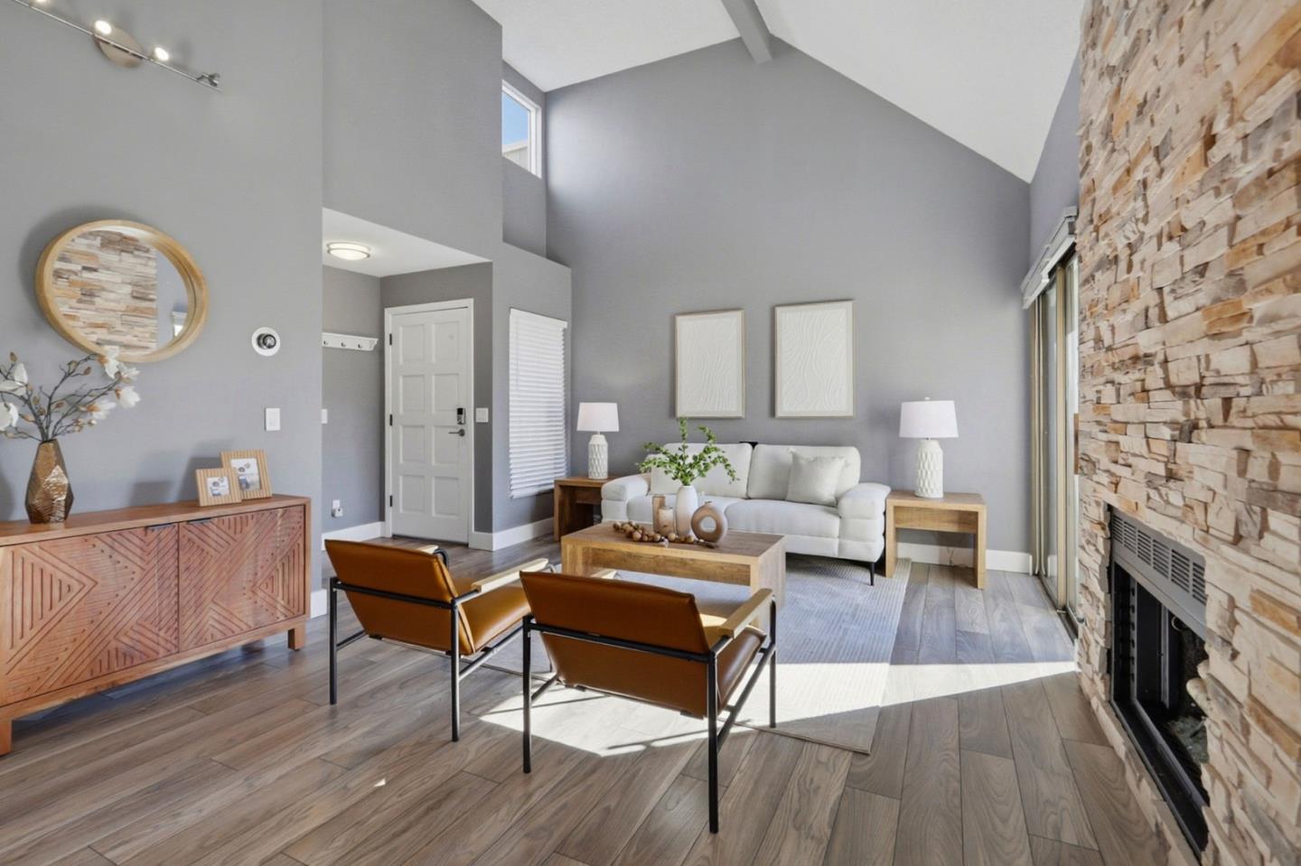 Detail Gallery Image 4 of 39 For 1806 Braddock Ct, San Jose,  CA 95125 - 1 Beds | 1 Baths