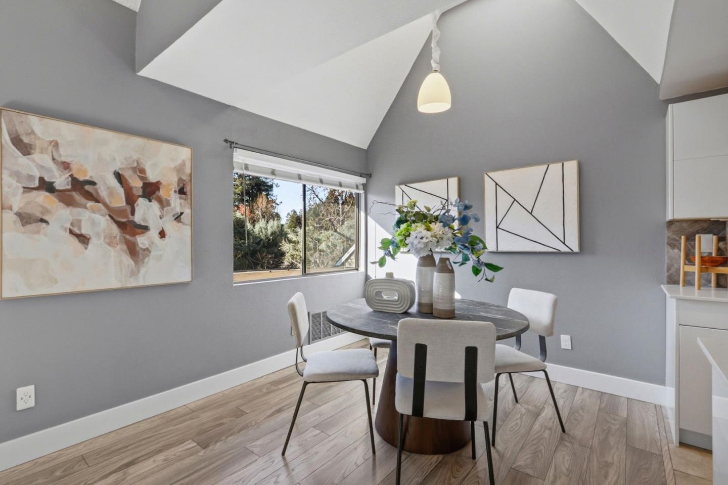 Detail Gallery Image 6 of 39 For 1806 Braddock Ct, San Jose,  CA 95125 - 1 Beds | 1 Baths