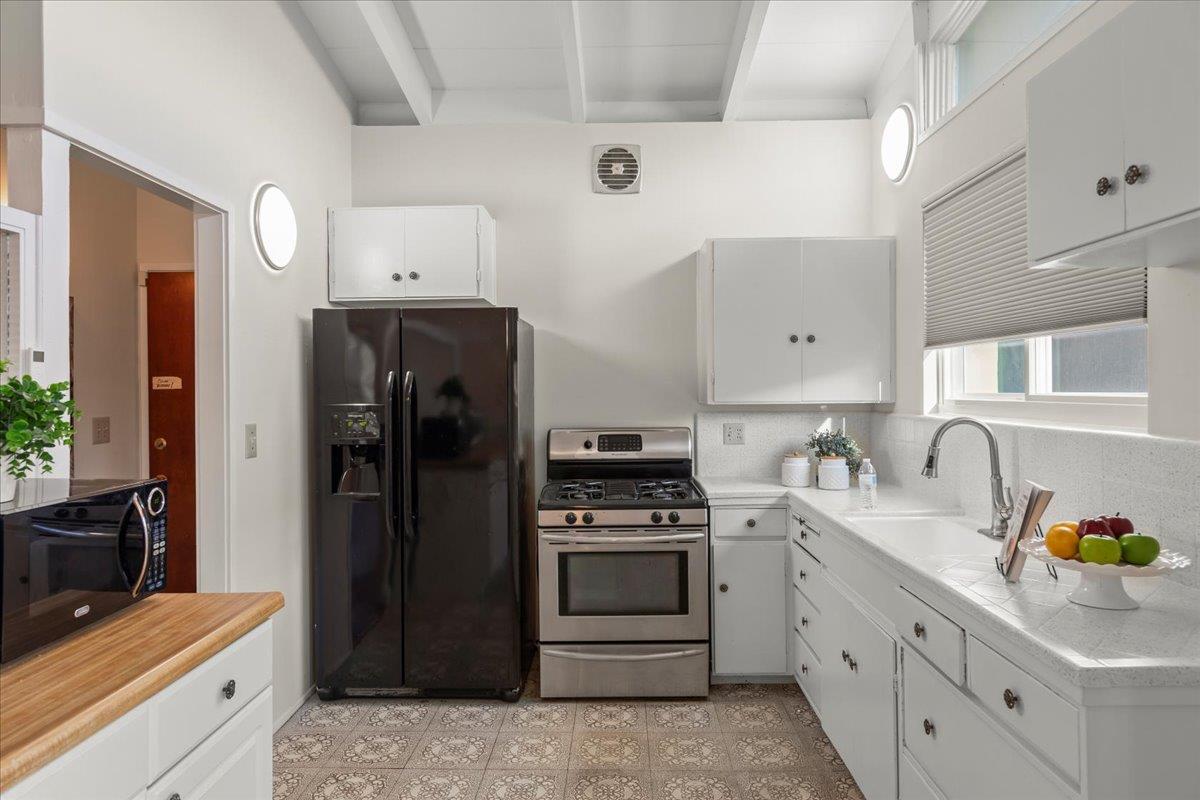 Detail Gallery Image 10 of 36 For 757 Gridley St, San Jose,  CA 95127 - 3 Beds | 1/1 Baths