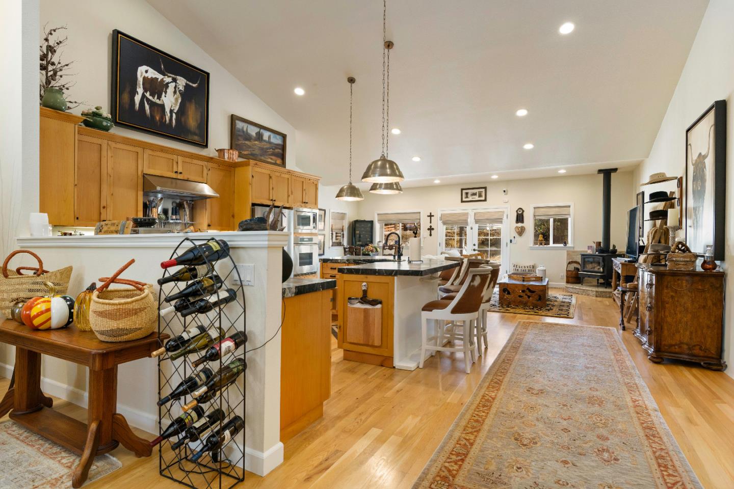 Detail Gallery Image 10 of 39 For 7704 Highway 29, Kelseyville,  CA 95451 - 3 Beds | 2 Baths