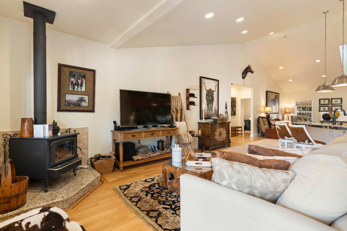 Detail Gallery Image 17 of 39 For 7704 Highway 29, Kelseyville,  CA 95451 - 3 Beds | 2 Baths