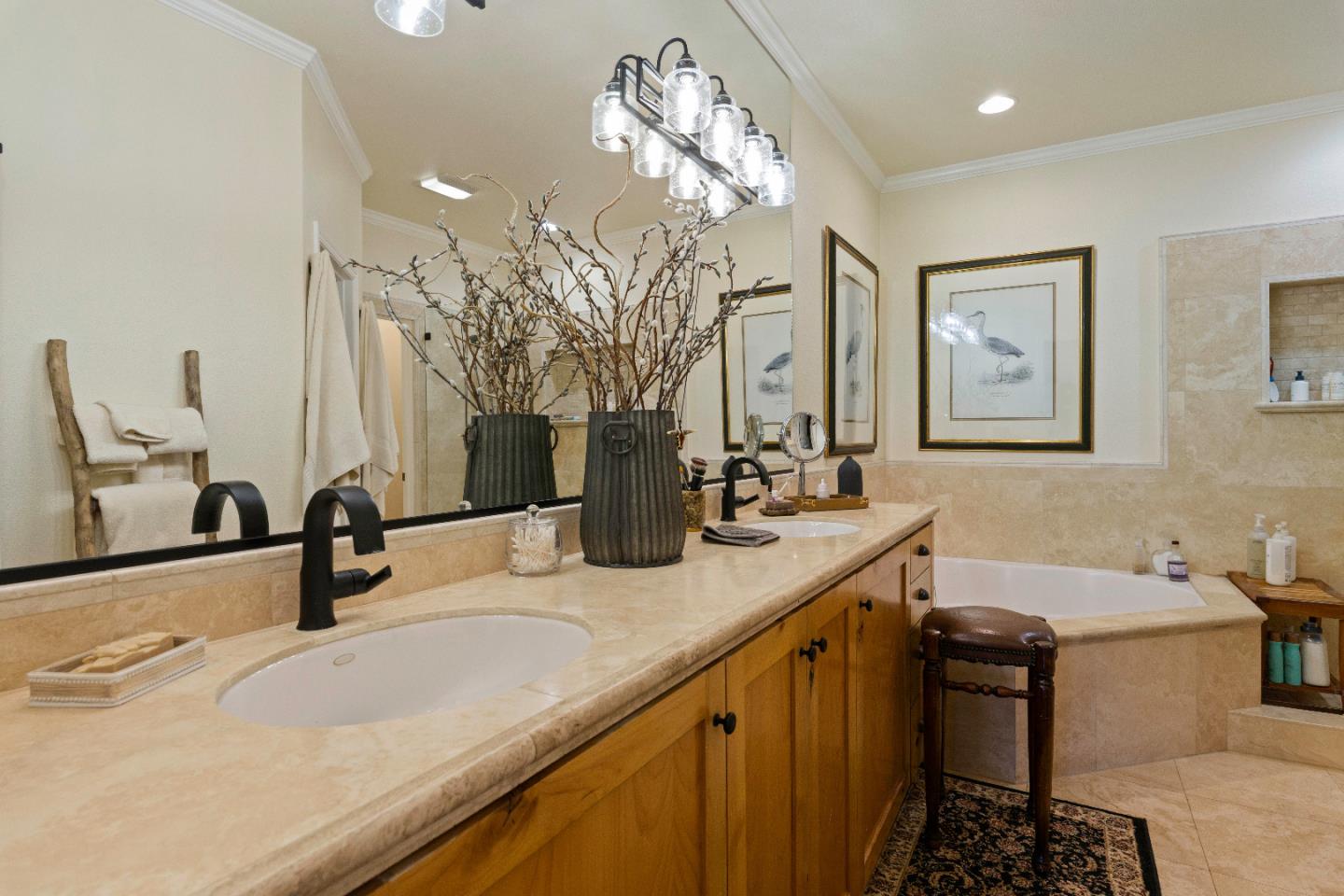 Detail Gallery Image 28 of 39 For 7704 Highway 29, Kelseyville,  CA 95451 - 3 Beds | 2 Baths