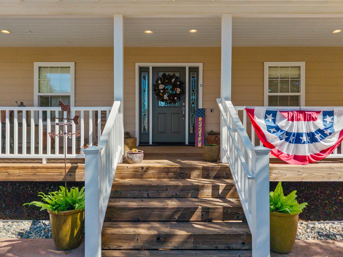 Detail Gallery Image 6 of 39 For 7704 Highway 29, Kelseyville,  CA 95451 - 3 Beds | 2 Baths