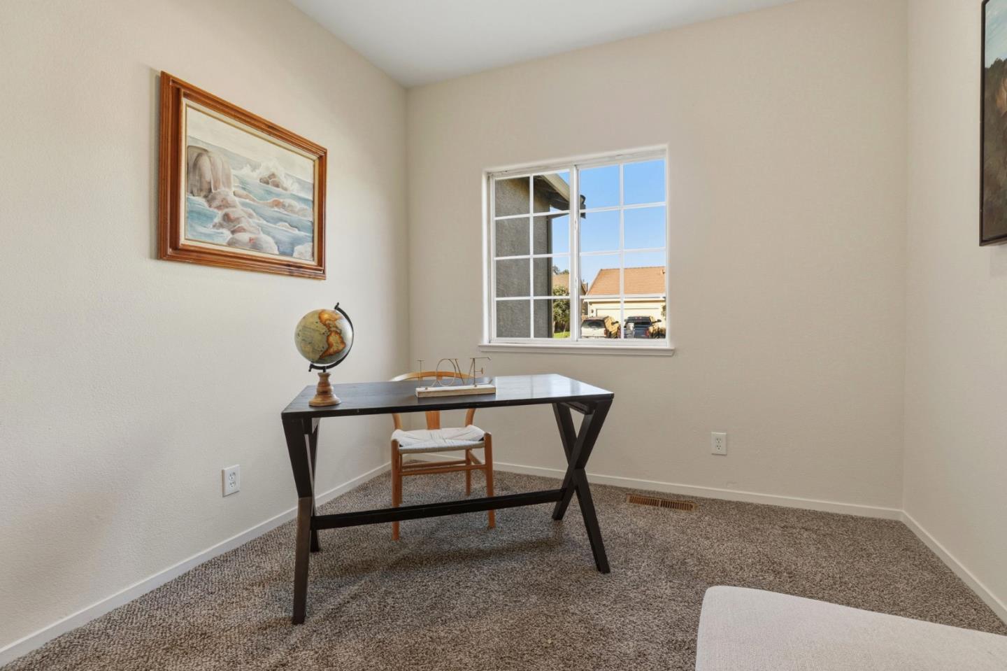 Detail Gallery Image 20 of 45 For 941 Steinbeck Dr, Hollister,  CA 95023 - 5 Beds | 3 Baths