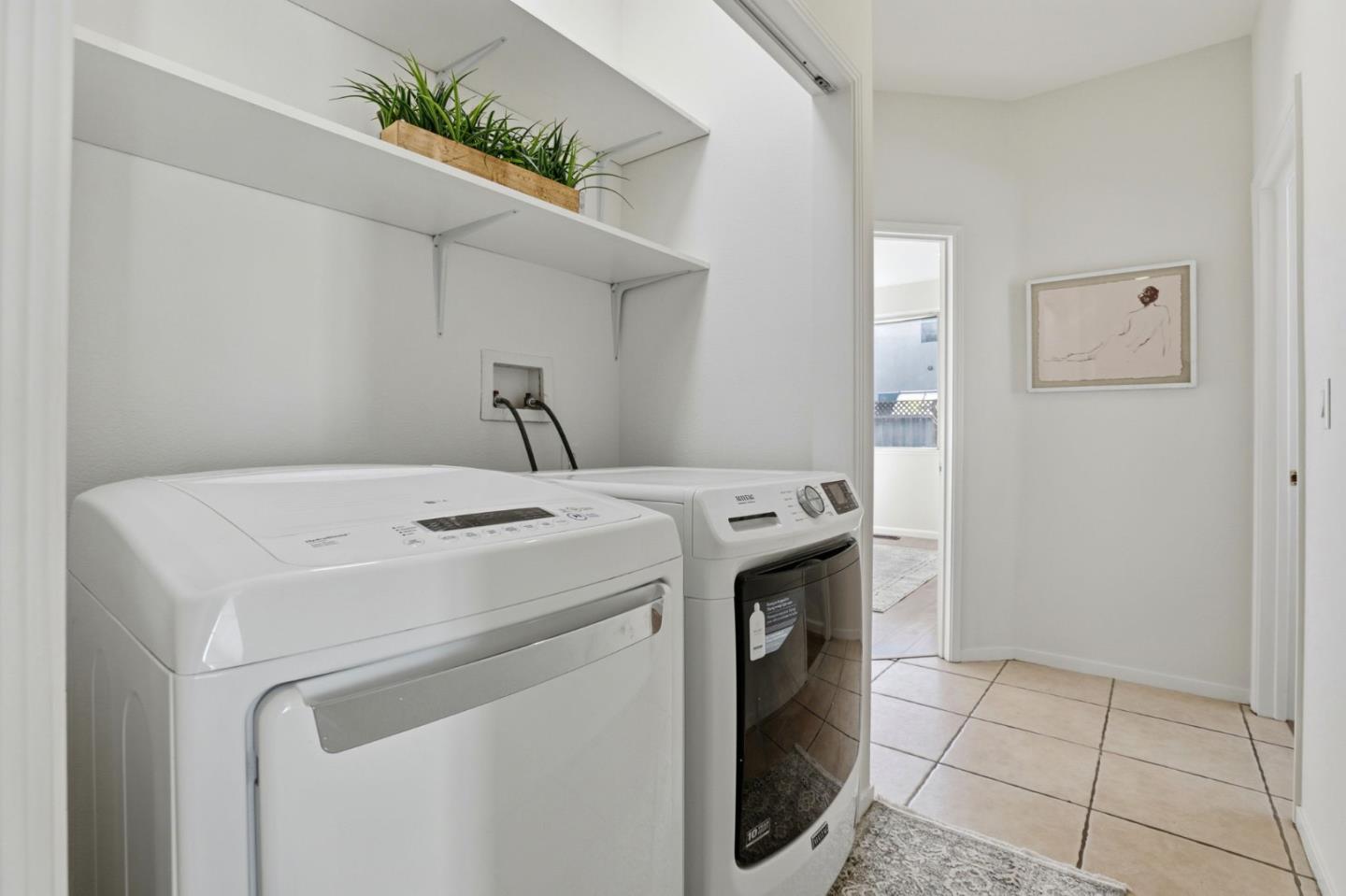 Detail Gallery Image 39 of 45 For 941 Steinbeck Dr, Hollister,  CA 95023 - 5 Beds | 3 Baths