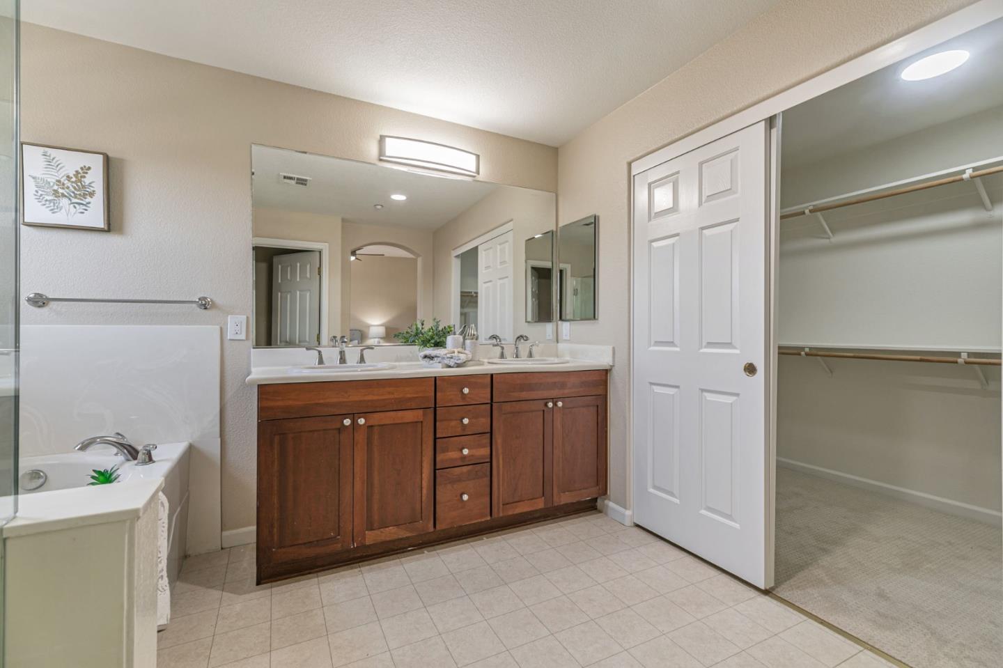 Detail Gallery Image 20 of 30 For 349 Marble Arch Ave, San Jose,  CA 95136 - 3 Beds | 2/1 Baths