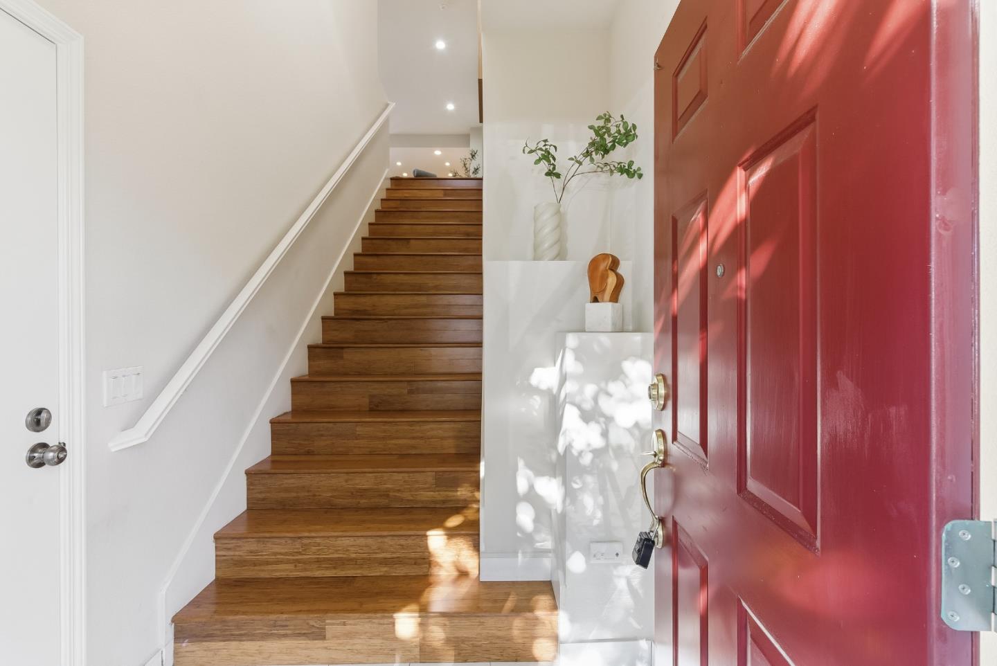 Detail Gallery Image 6 of 27 For 2616 Bayfront Ct, Richmond,  CA 94804 - 2 Beds | 2 Baths