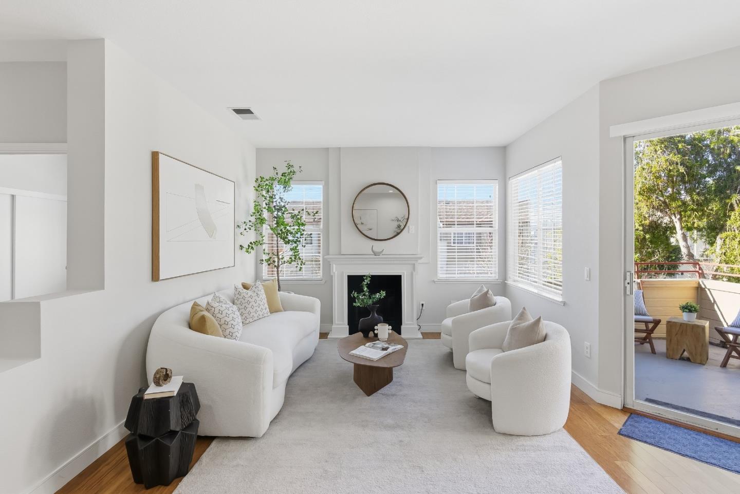 Detail Gallery Image 9 of 27 For 2616 Bayfront Ct, Richmond,  CA 94804 - 2 Beds | 2 Baths