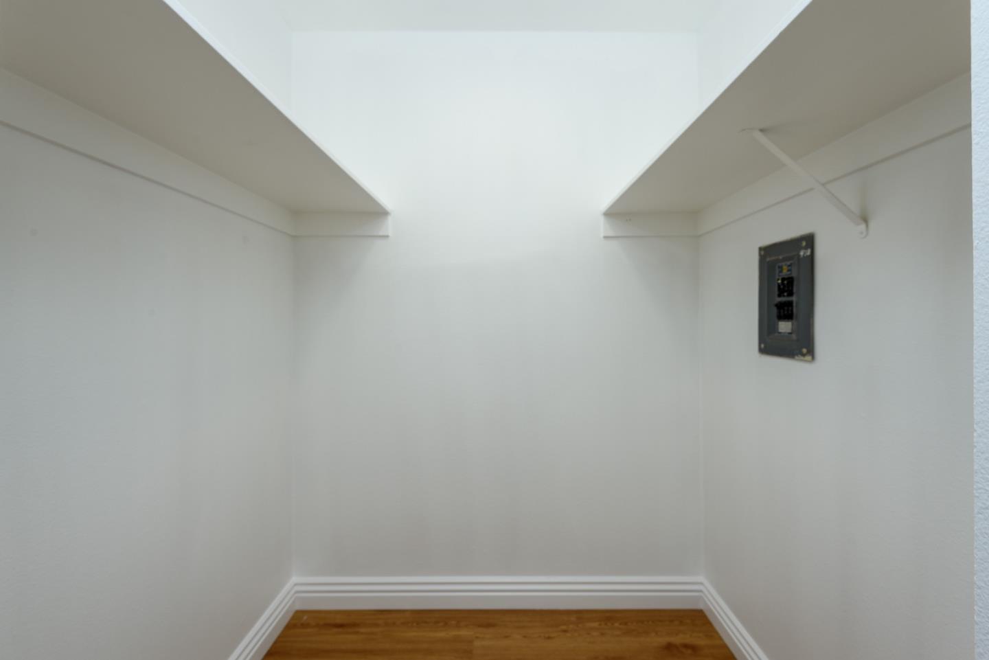 Detail Gallery Image 11 of 30 For 835 N Humboldt St #301 AND 302,  San Mateo,  CA 94401 - 2 Beds | 2 Baths