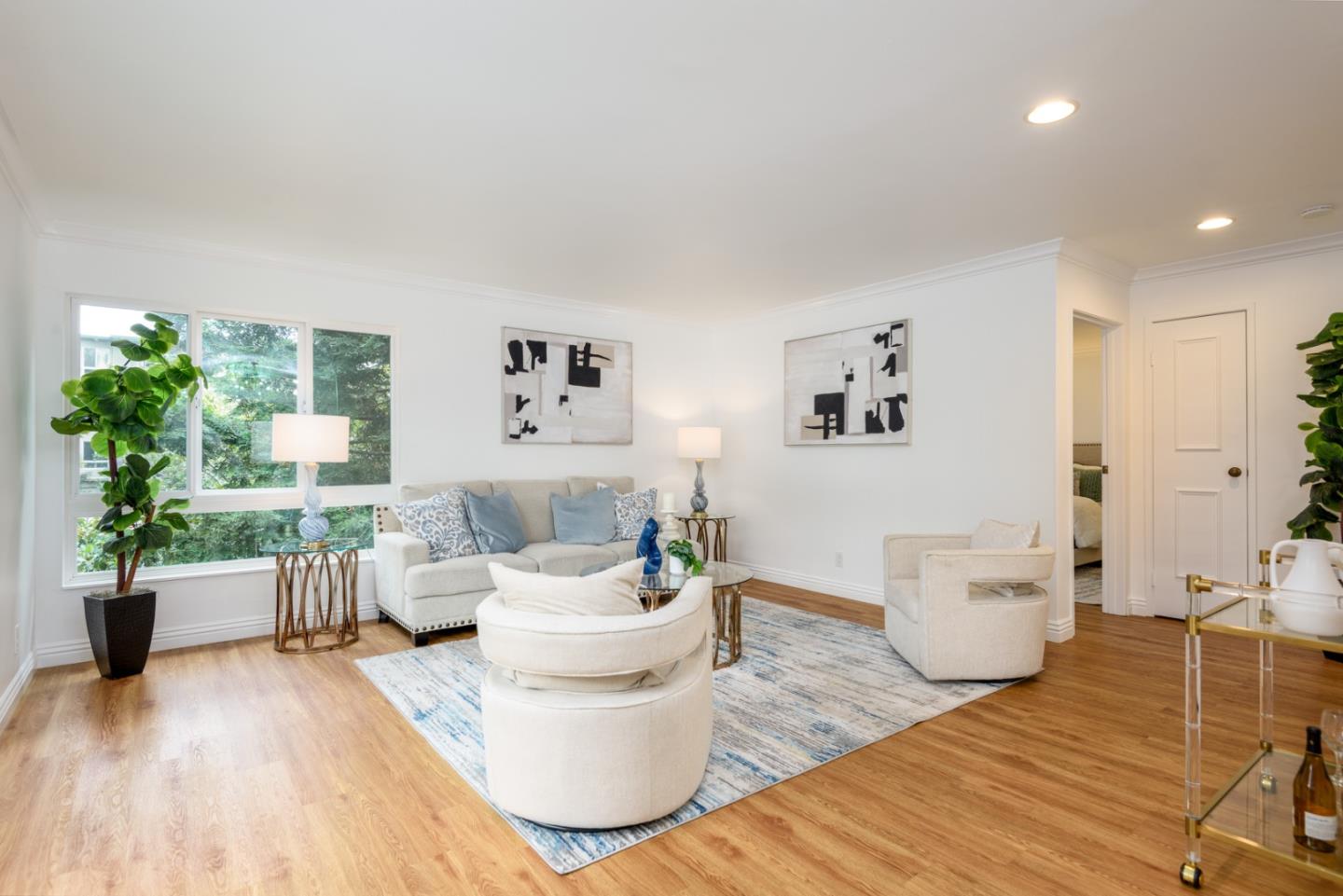 Detail Gallery Image 2 of 30 For 835 N Humboldt St #301 AND 302,  San Mateo,  CA 94401 - 2 Beds | 2 Baths