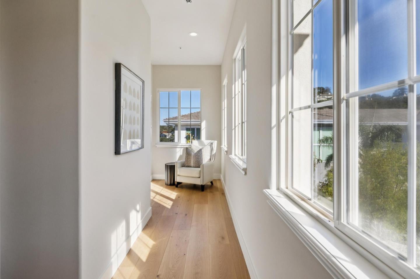 Detail Gallery Image 113 of 165 For 289 Kings Ct, San Carlos,  CA 94070 - 4 Beds | 3/1 Baths