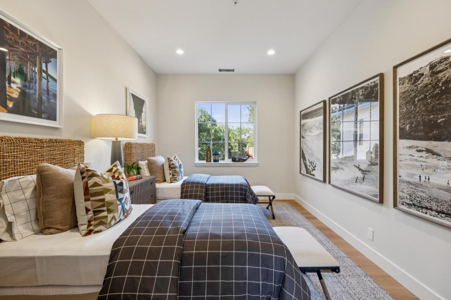 Detail Gallery Image 122 of 165 For 289 Kings Ct, San Carlos,  CA 94070 - 4 Beds | 3/1 Baths