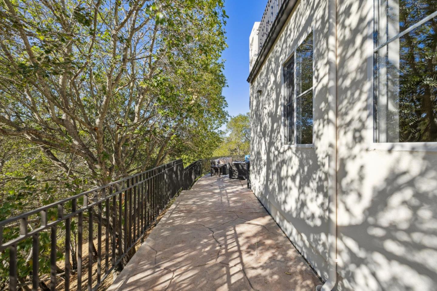 Detail Gallery Image 135 of 165 For 289 Kings Ct, San Carlos,  CA 94070 - 4 Beds | 3/1 Baths