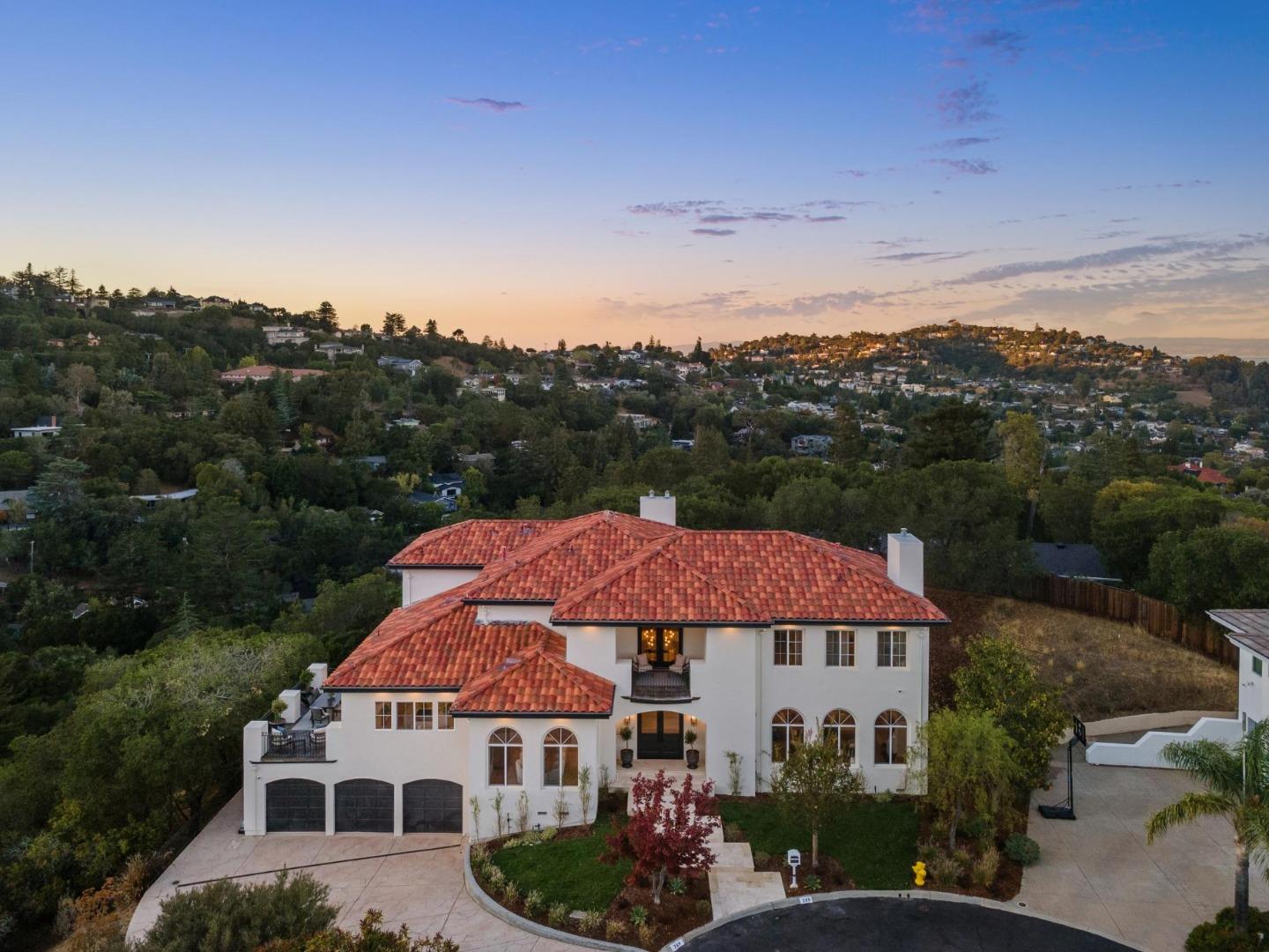 Detail Gallery Image 159 of 165 For 289 Kings Ct, San Carlos,  CA 94070 - 4 Beds | 3/1 Baths