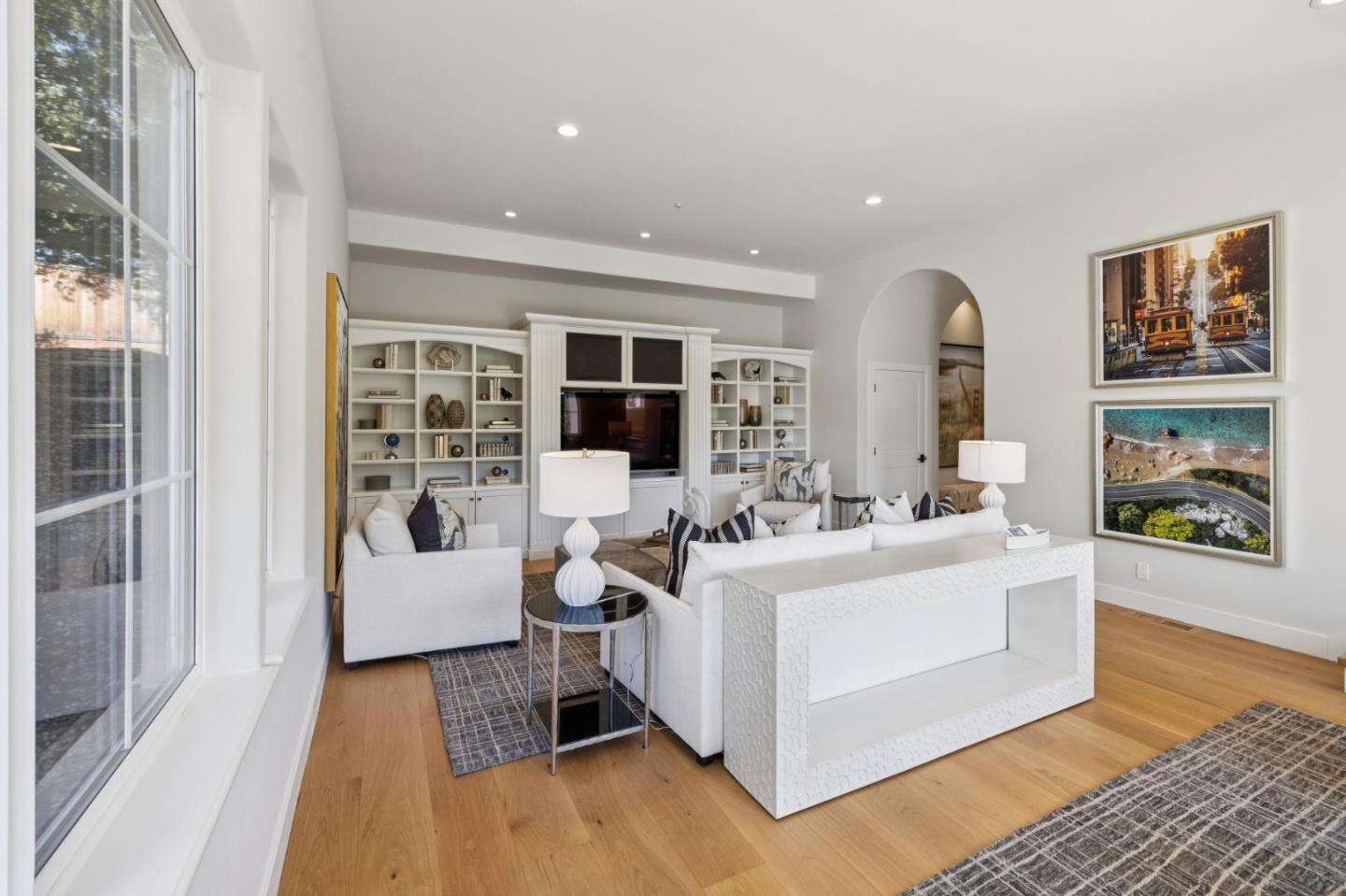 Detail Gallery Image 52 of 165 For 289 Kings Ct, San Carlos,  CA 94070 - 4 Beds | 3/1 Baths