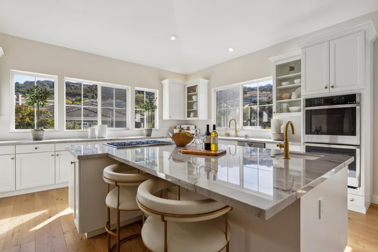 Detail Gallery Image 72 of 165 For 289 Kings Ct, San Carlos,  CA 94070 - 4 Beds | 3/1 Baths