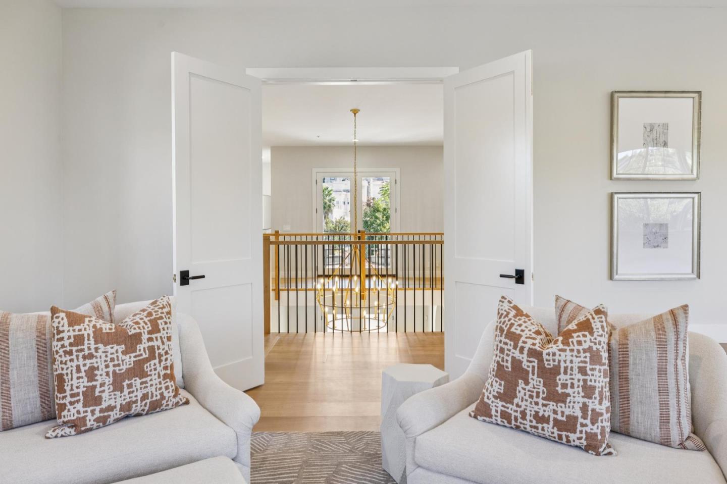 Detail Gallery Image 86 of 165 For 289 Kings Ct, San Carlos,  CA 94070 - 4 Beds | 3/1 Baths