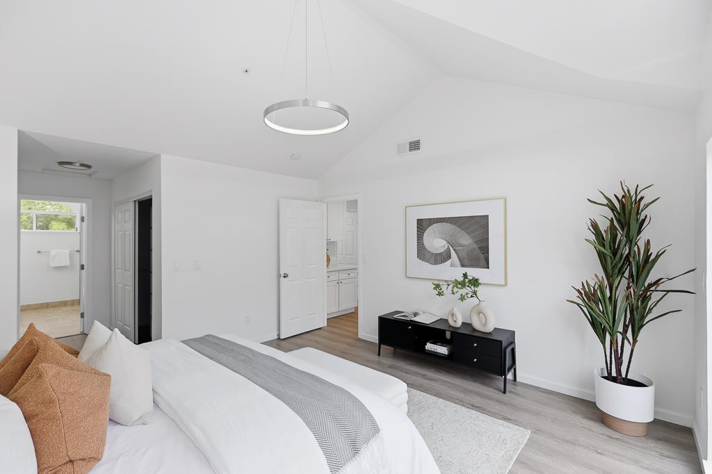 Detail Gallery Image 19 of 45 For 444 San Antonio Rd 12b,  Palo Alto,  CA 94306 - 2 Beds | 2/1 Baths