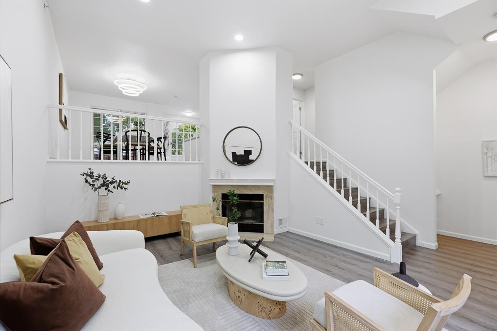 Detail Gallery Image 6 of 45 For 444 San Antonio Rd 12b,  Palo Alto,  CA 94306 - 2 Beds | 2/1 Baths