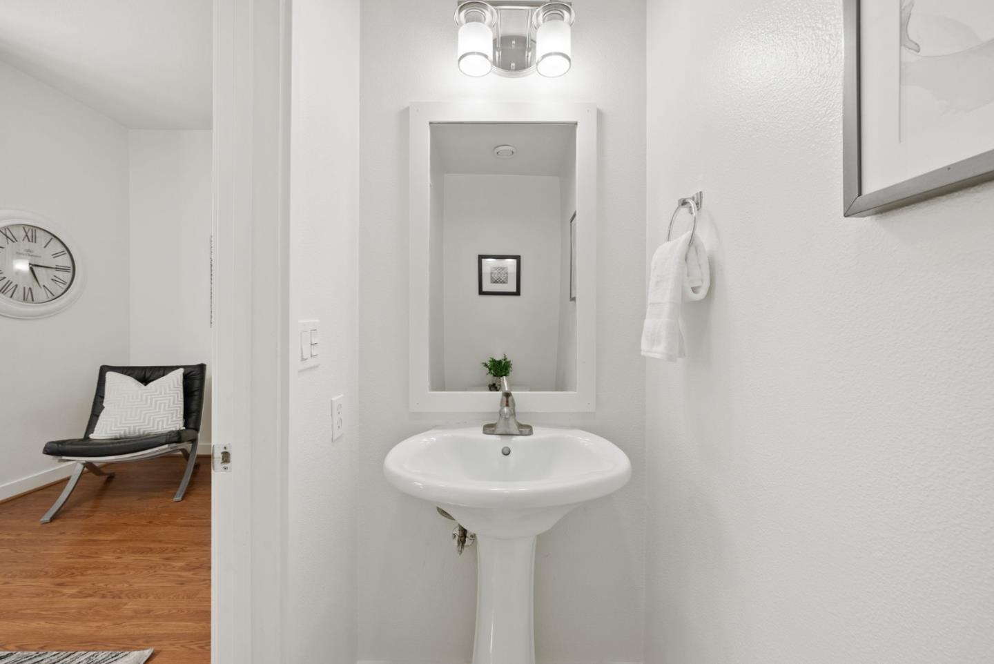 Detail Gallery Image 30 of 48 For 235 Laurel Grove Ln, San Jose,  CA 95126 - 4 Beds | 2/1 Baths