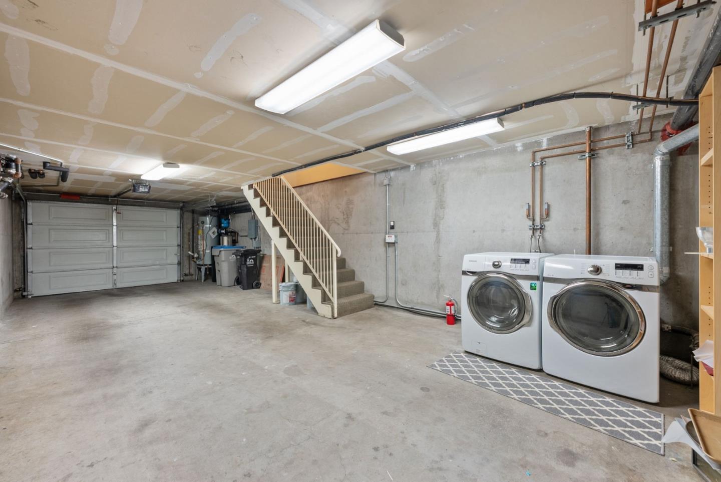 Detail Gallery Image 32 of 48 For 235 Laurel Grove Ln, San Jose,  CA 95126 - 4 Beds | 2/1 Baths