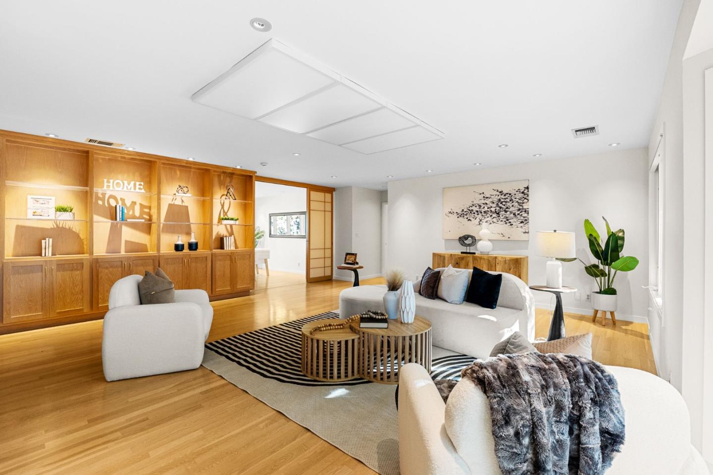 Detail Gallery Image 11 of 78 For 27856 Black Mountain Rd, Los Altos Hills,  CA 94022 - 5 Beds | 3/1 Baths