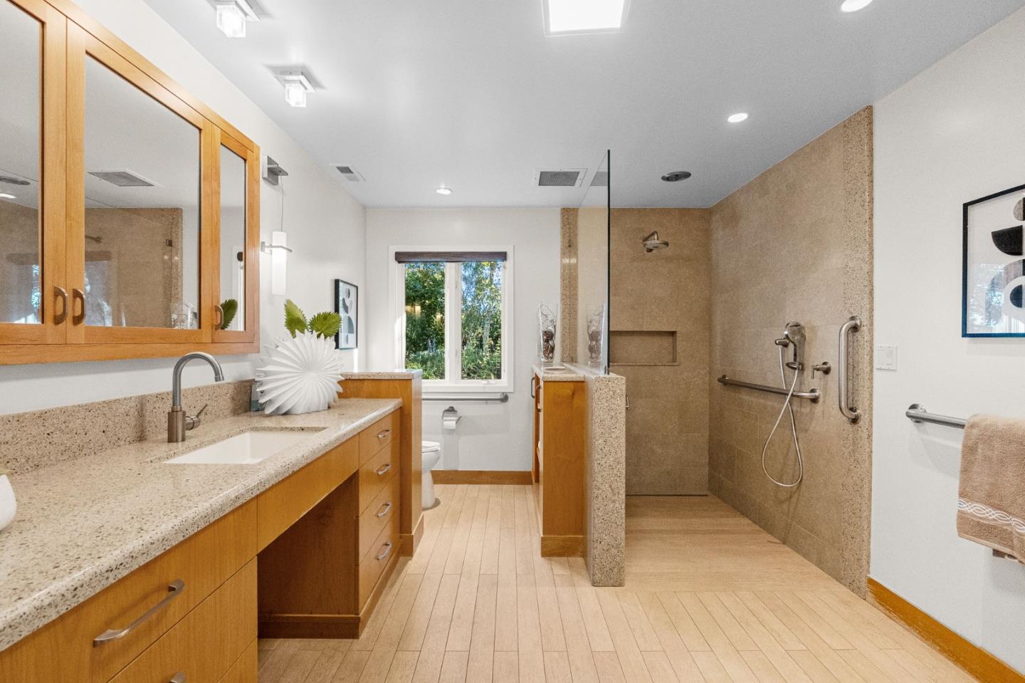 Detail Gallery Image 39 of 78 For 27856 Black Mountain Rd, Los Altos Hills,  CA 94022 - 5 Beds | 3/1 Baths