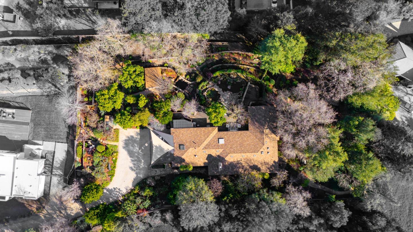 Detail Gallery Image 67 of 78 For 27856 Black Mountain Rd, Los Altos Hills,  CA 94022 - 5 Beds | 3/1 Baths