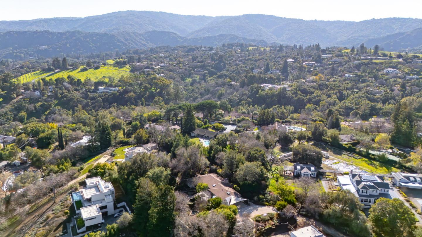 Detail Gallery Image 74 of 78 For 27856 Black Mountain Rd, Los Altos Hills,  CA 94022 - 5 Beds | 3/1 Baths