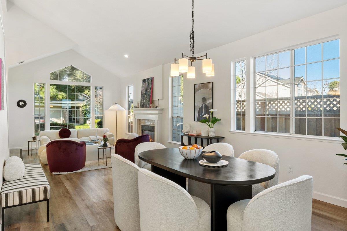 Detail Gallery Image 11 of 74 For 822 Seal Pointe Dr, Redwood City,  CA 94065 - 4 Beds | 3 Baths