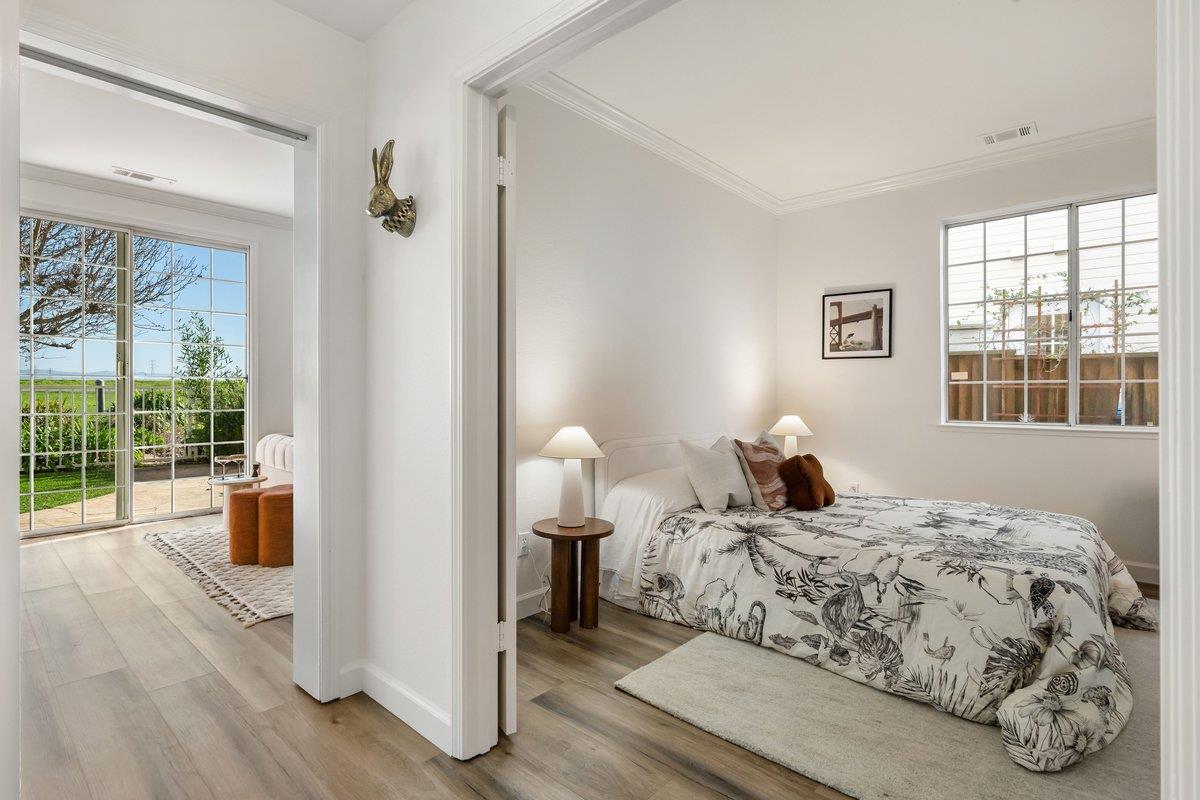 Detail Gallery Image 29 of 74 For 822 Seal Pointe Dr, Redwood City,  CA 94065 - 4 Beds | 3 Baths